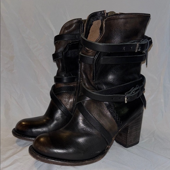 Freebird by Steven Shoes - Freebird by Steven Women’s Baker Heeled Leather Boots Size 7